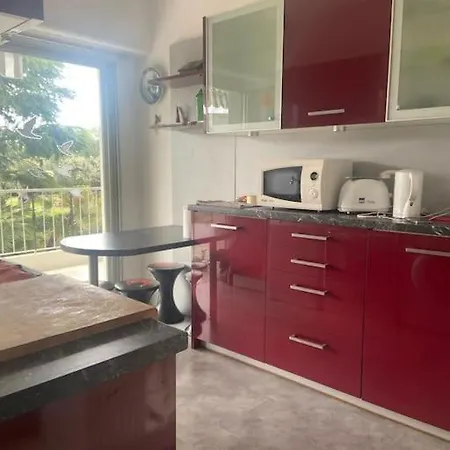 Les Oliviers Big Terrace&pool Comfy Apartment